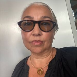 Meet your Posher, Monica